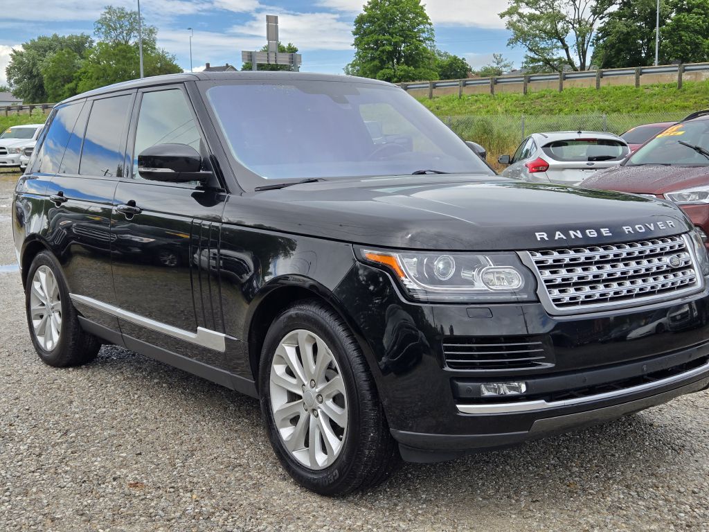 Photo 3 of this LAND ROVER RANGE ROVER