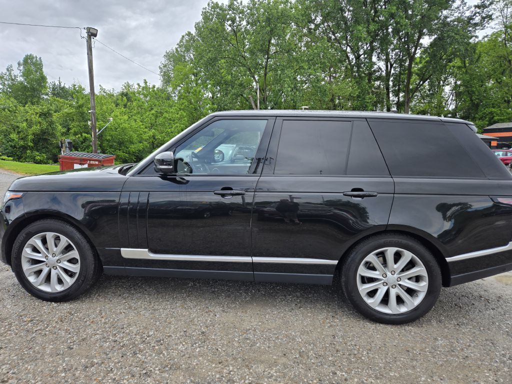 Photo 8 of this LAND ROVER RANGE ROVER