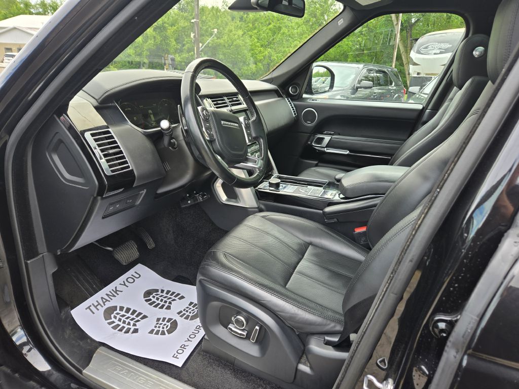 Photo 12 of this LAND ROVER RANGE ROVER