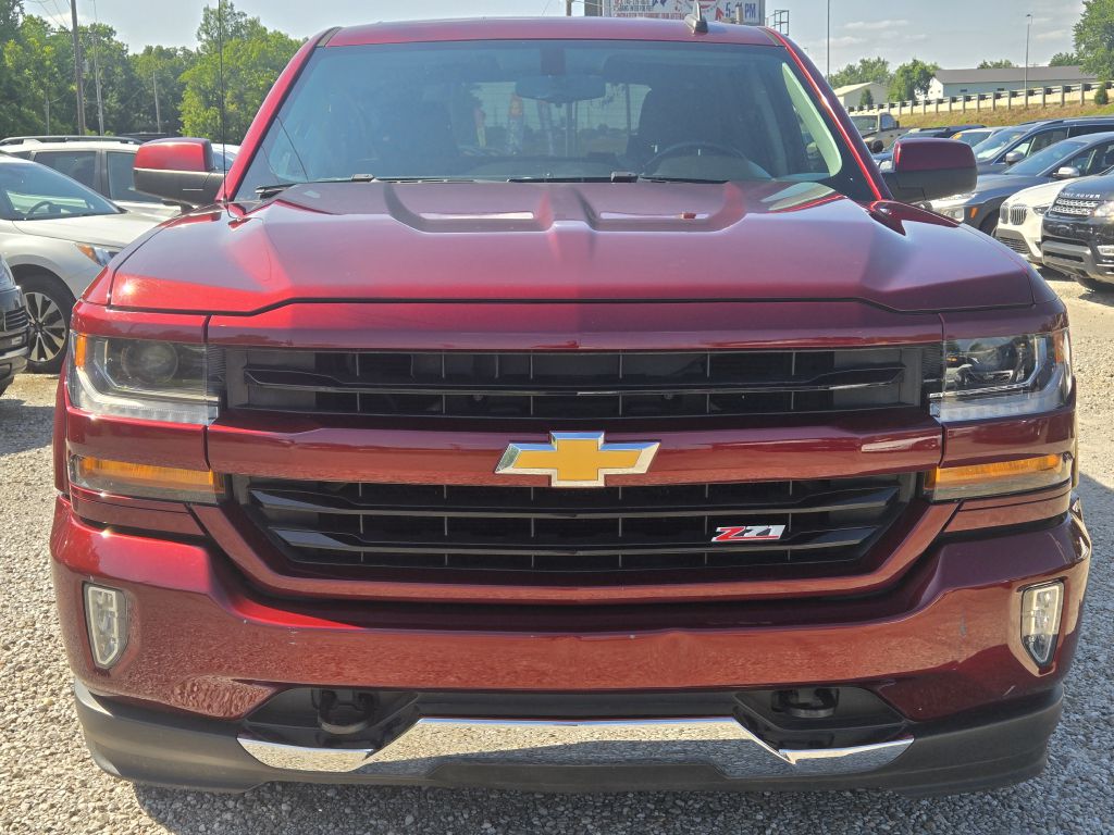 Photo 2 of this CHEVROLET SILVERADO 1500