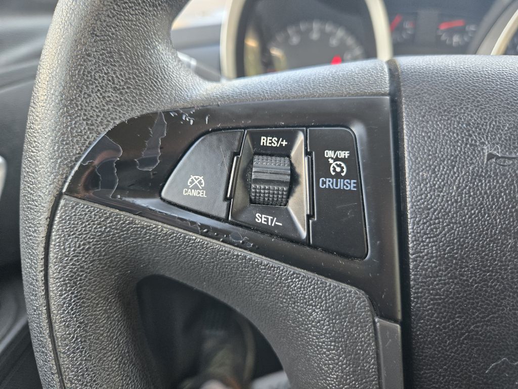 Photo 16 of this CHEVROLET EQUINOX