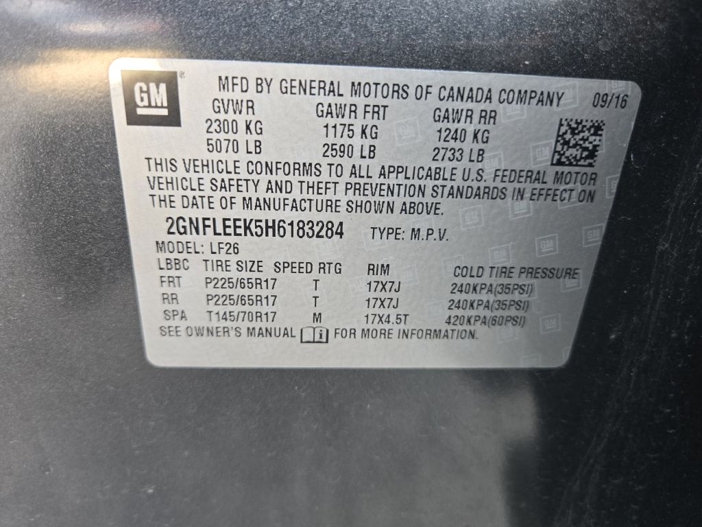 Photo 28 of this CHEVROLET EQUINOX