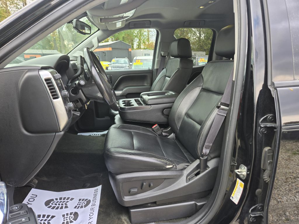 Photo 14 of this CHEVROLET SILVERADO 1500