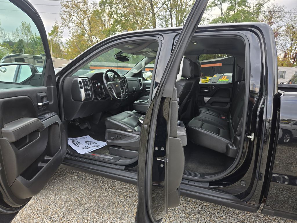 Photo 26 of this CHEVROLET SILVERADO 1500