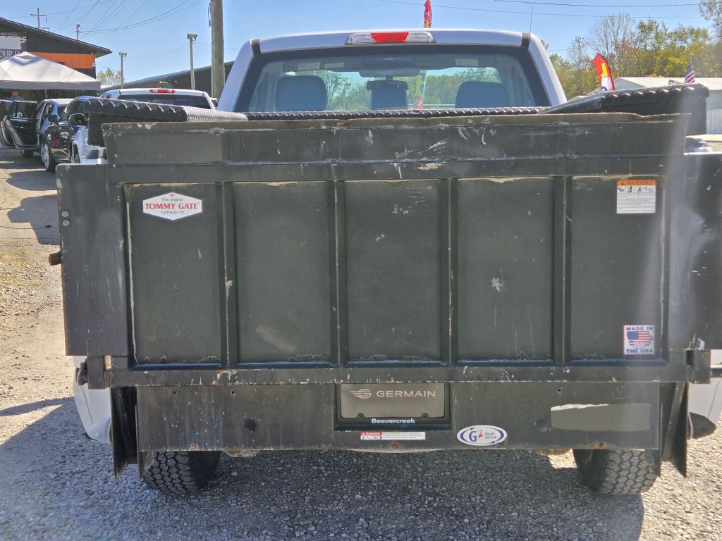 Photo 6 of this FORD F150