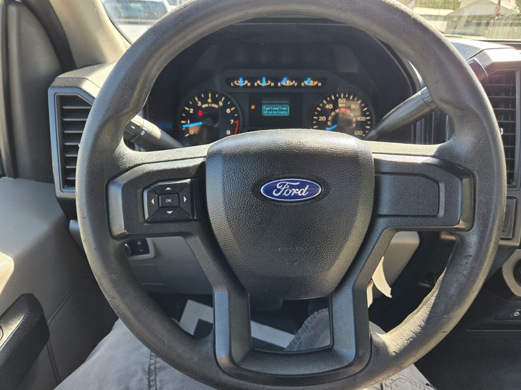 Photo 18 of this FORD F150