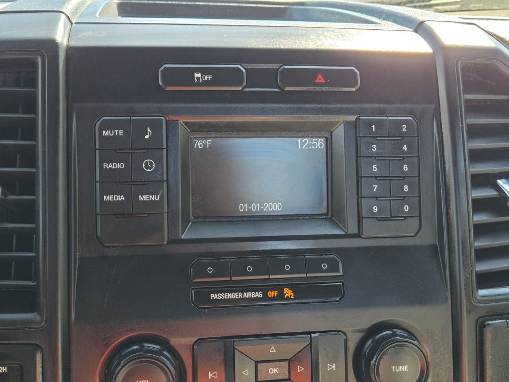 Photo 24 of this FORD F150