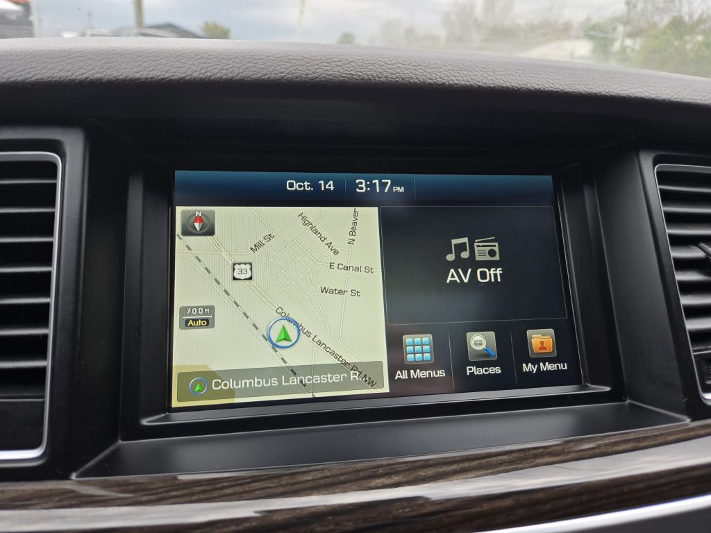 Photo 23 of this GENESIS G80