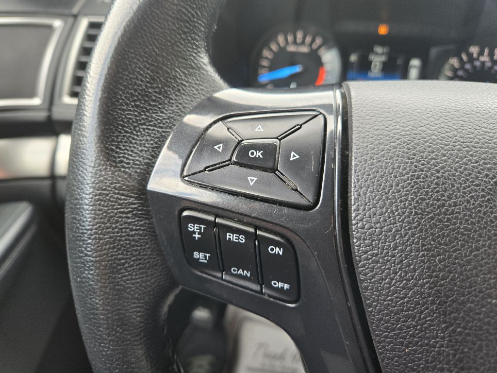 Photo 18 of this FORD EXPLORER