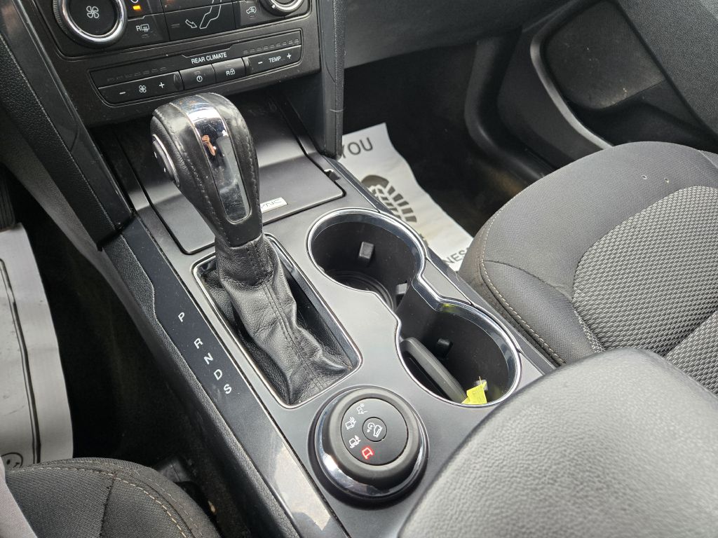 Photo 21 of this FORD EXPLORER