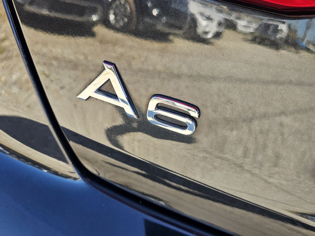 Photo 11 of this AUDI A6
