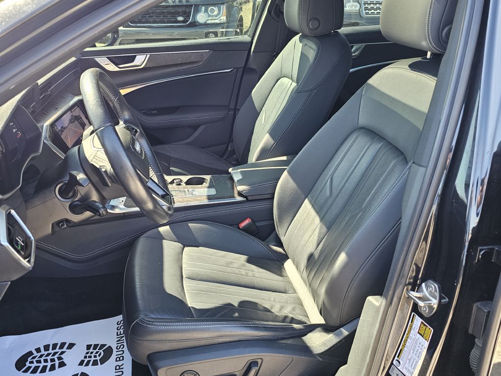 Photo 17 of this AUDI A6