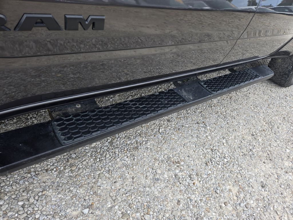 Photo 10 of this RAM 1500