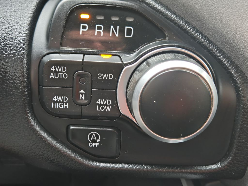 Photo 21 of this RAM 1500