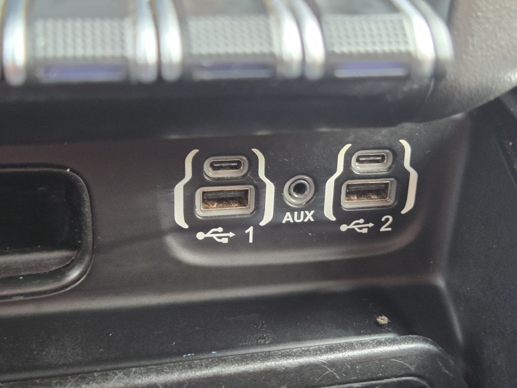Photo 30 of this RAM 1500