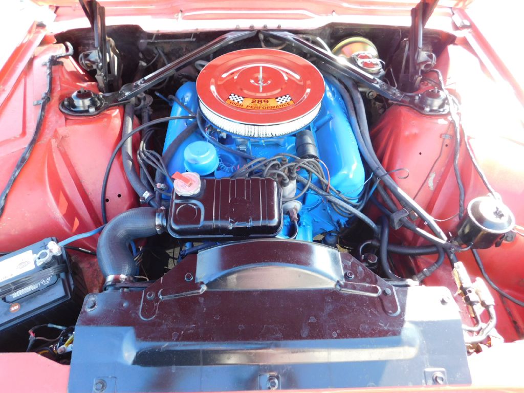 Photo 20 of this FORD THUNDERBIRD