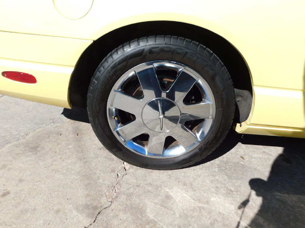 Used Car 2002 Ford Thunderbird  Convertible Rear Wheel Drive For Sale Under $15,000 In San Antonio, Texas