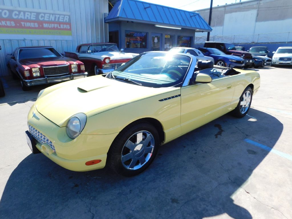 Used Car 2002 Ford Thunderbird  Convertible Rear Wheel Drive For Sale Under $15,000 In San Antonio, Texas