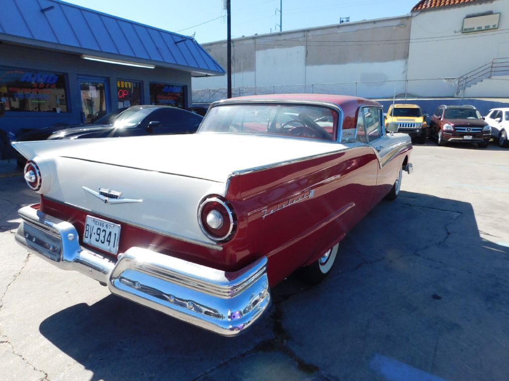Photo 7 of this FORD FAIRLANE