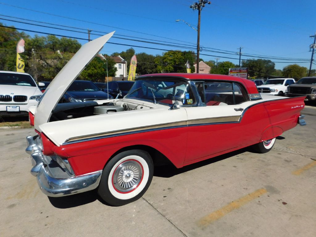 Photo 13 of this FORD FAIRLANE