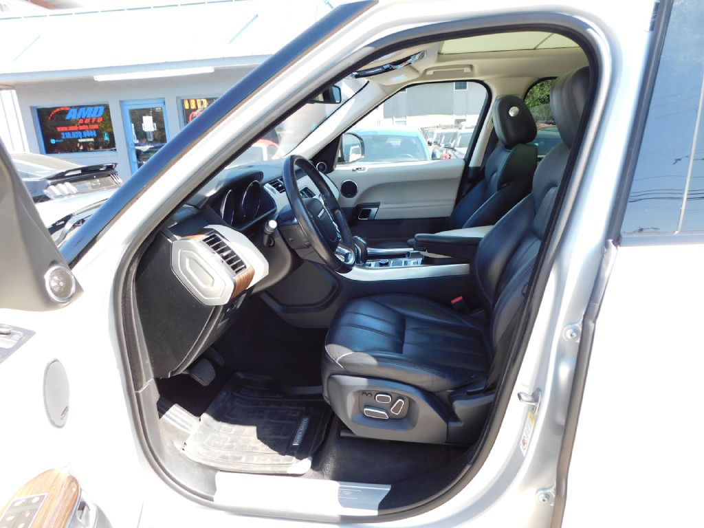 Photo 23 of this LAND ROVER RANGE ROVER SPO