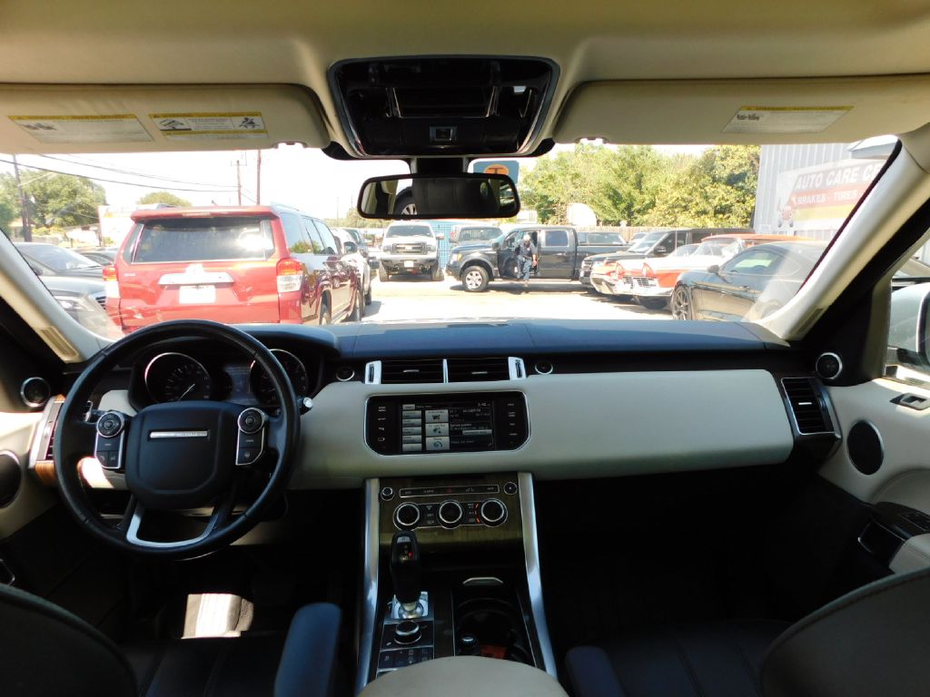 Photo 41 of this LAND ROVER RANGE ROVER SPO