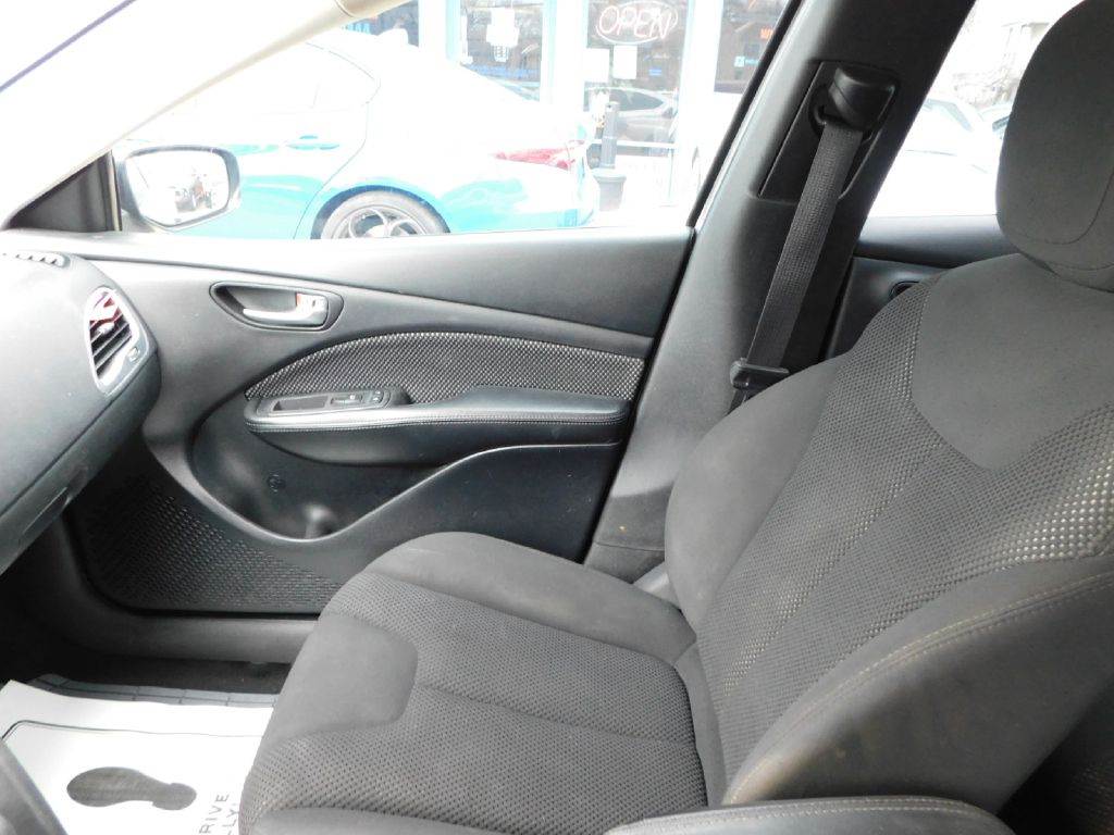 Used Car 2015 Dodge Dart  Sedan Sxt Front Wheel Drive For Sale Under $10,000 In San Antonio, Texas