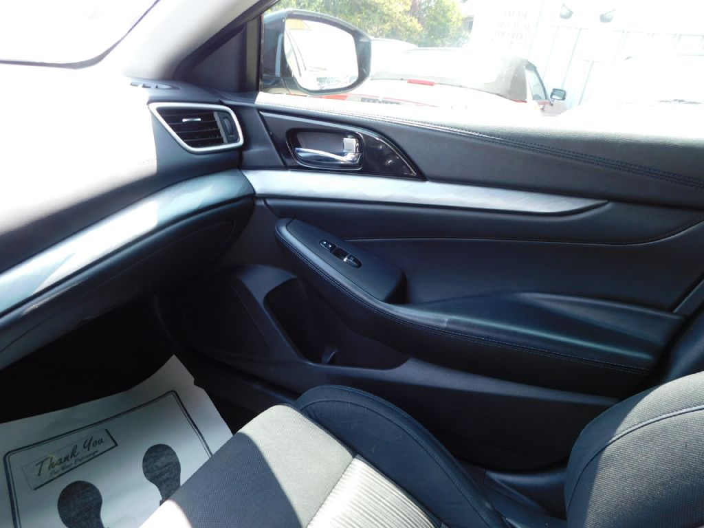 Used Car 2017 Nissan Maxima  3.5s For Sale Under $10,000 In San Antonio, Texas