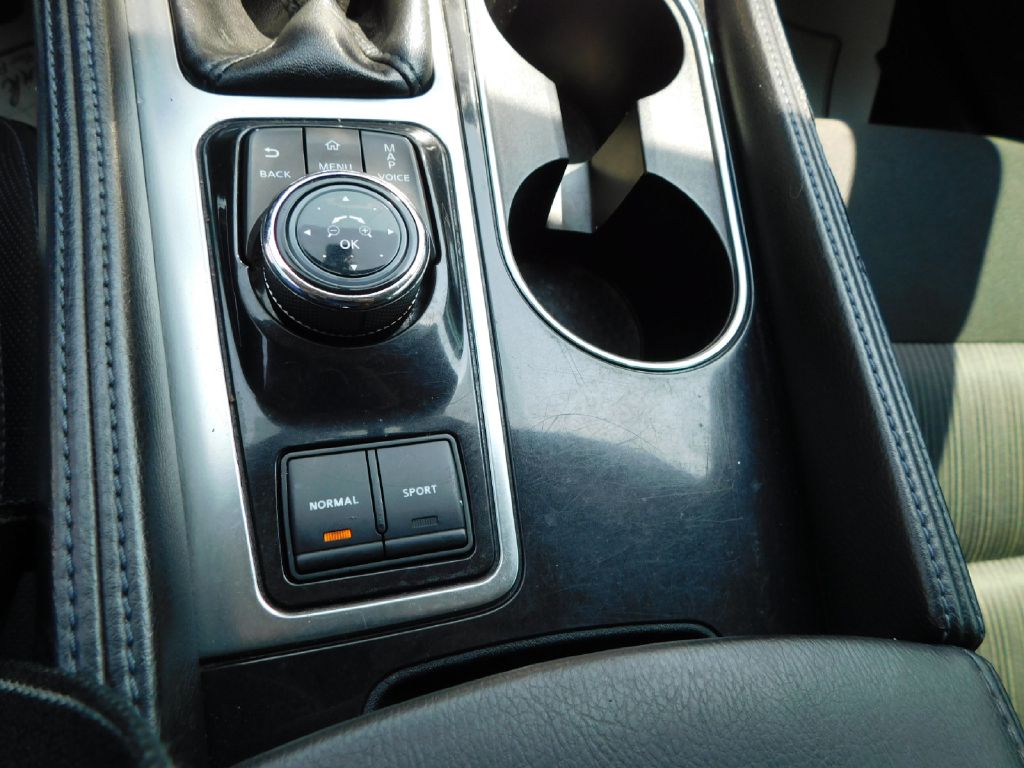 Used Car 2017 Nissan Maxima  3.5s For Sale Under $10,000 In San Antonio, Texas