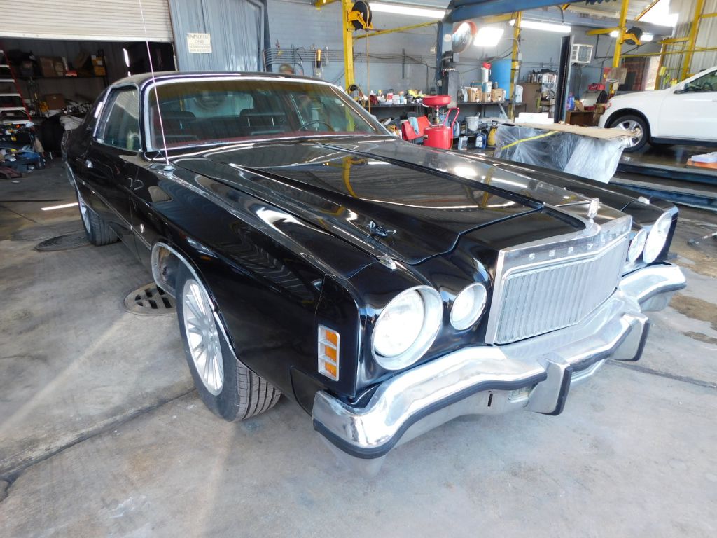 1977 CRYSLER CORDOBA