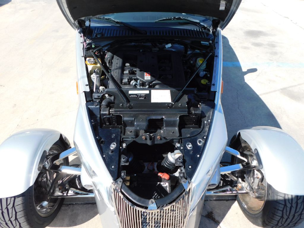 Used Car 2000 Plymouth Prowler  For Sale In San Antonio, Texas
