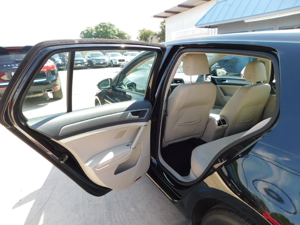 2015 Volkswagen Golf  In San Antonio, Texas