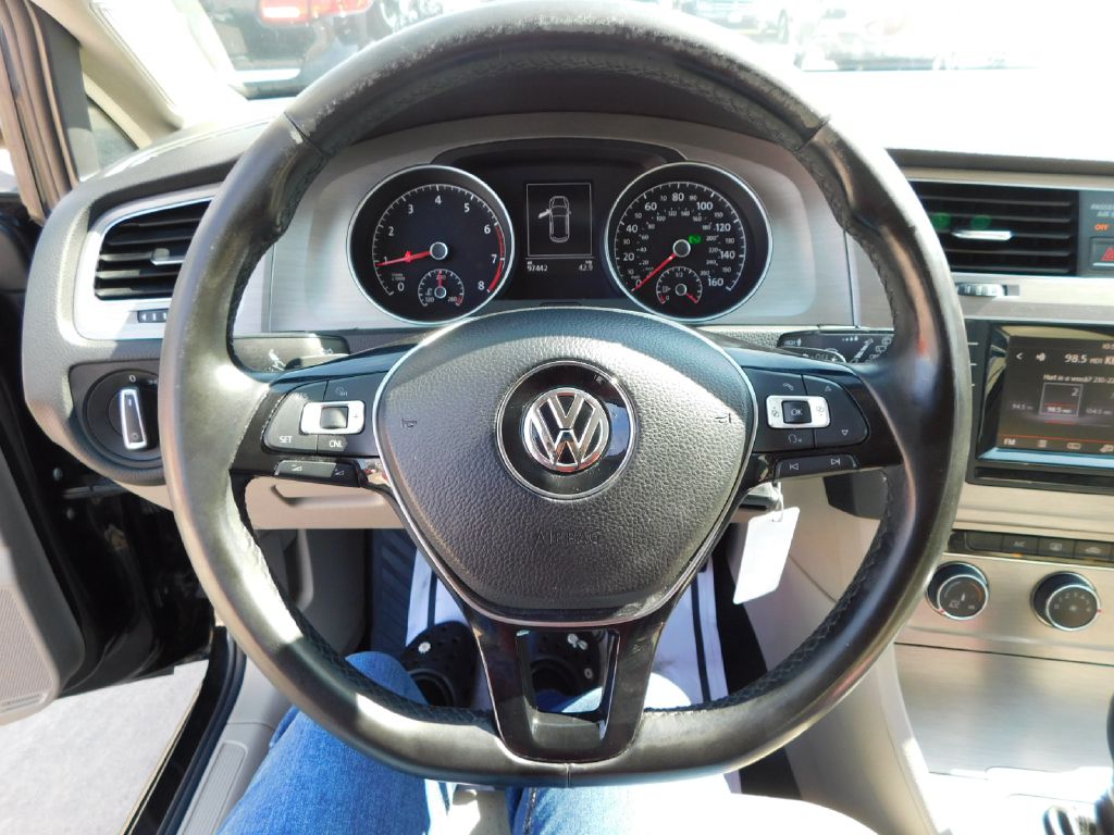 2015 Volkswagen Golf  In San Antonio, Texas
