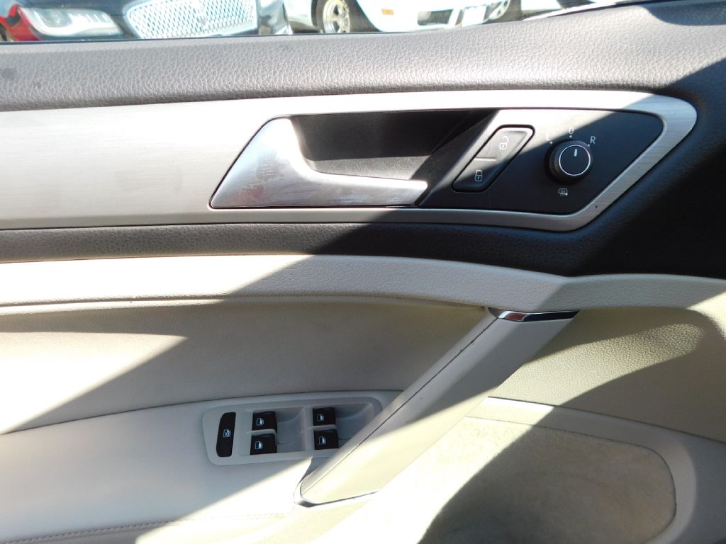 2015 Volkswagen Golf  In San Antonio, Texas