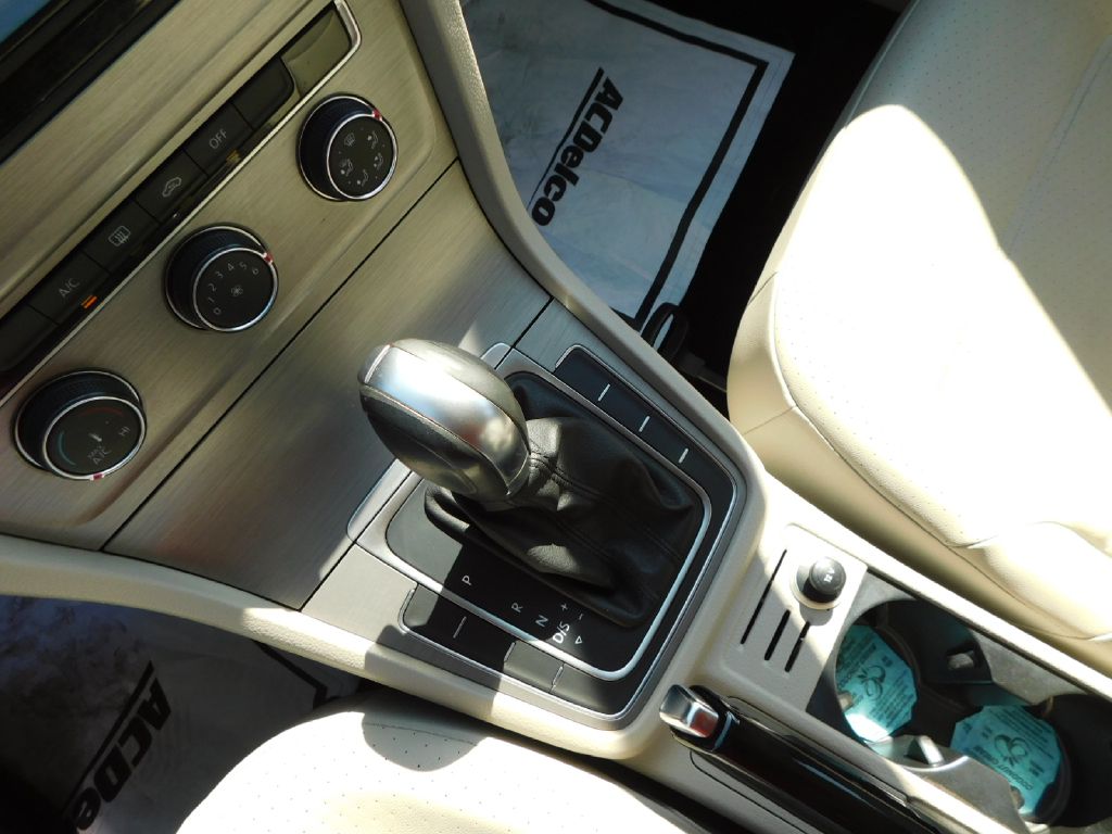 2015 Volkswagen Golf  In San Antonio, Texas
