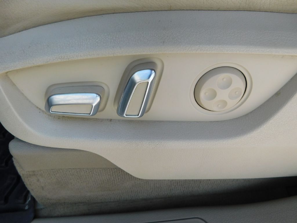 2014 Audi Q7  Premium Plus In San Antonio, Texas
