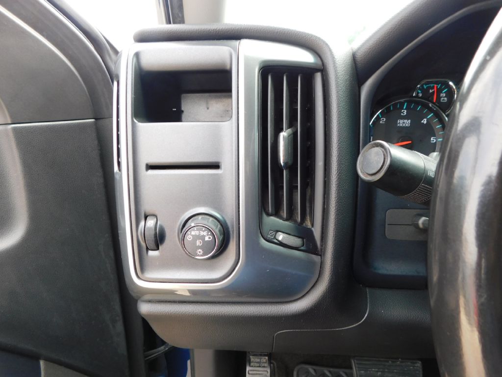 Used Car 2017 Chevrolet Silverado 1500  Lt For Sale In San Antonio, Texas