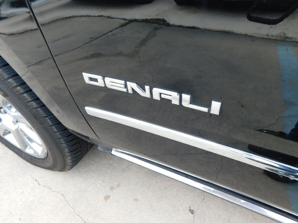 2015 Gmc Yukon Xl  Denali In San Antonio, Texas