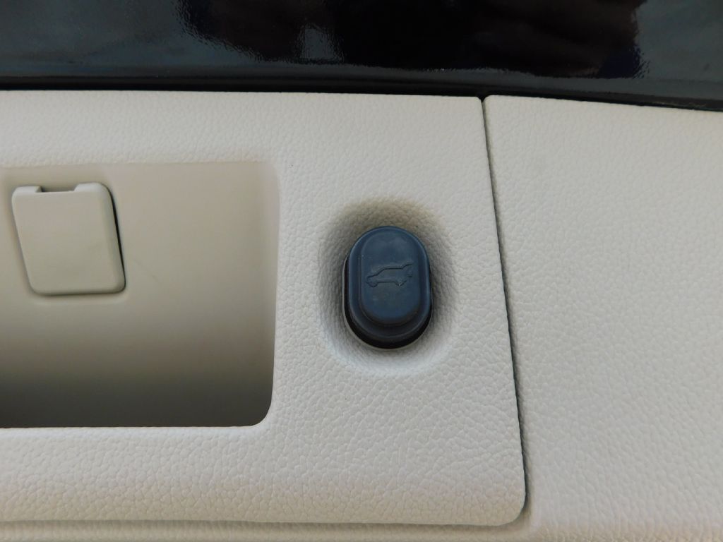 2015 Gmc Yukon Xl  Denali In San Antonio, Texas