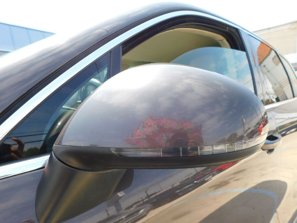 2013 Volkswagen Touareg  V6 In San Antonio, Texas
