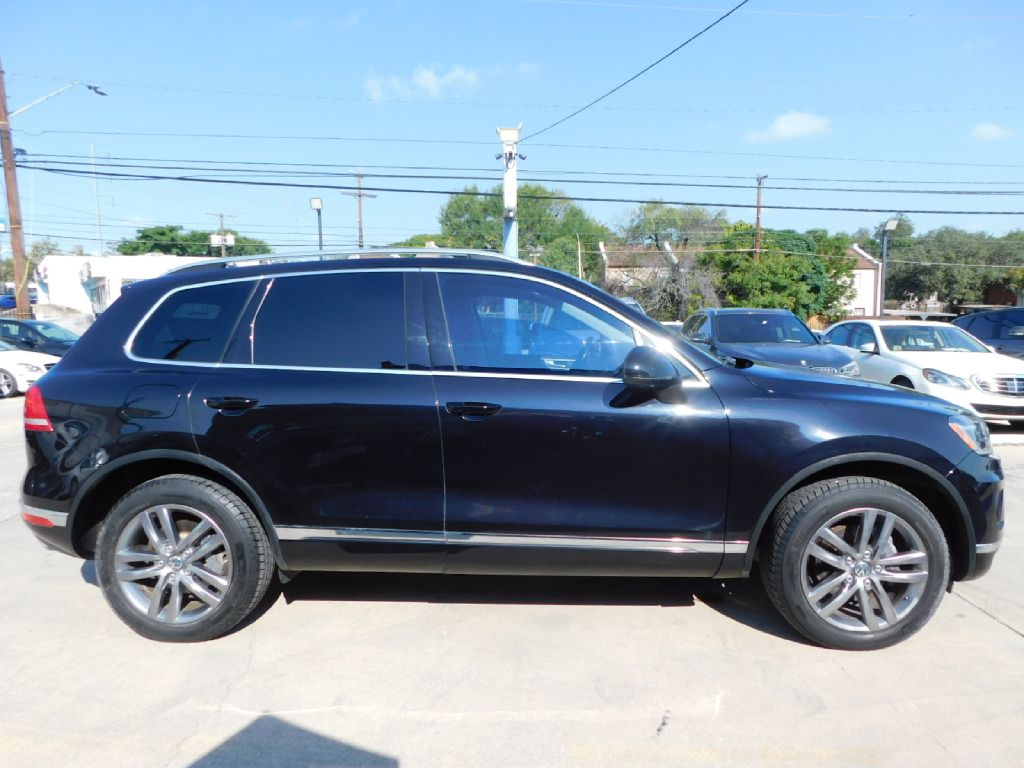 Used Car 2016 Volkswagen Touareg  Sport For Sale Under $15,000 In San Antonio, Texas