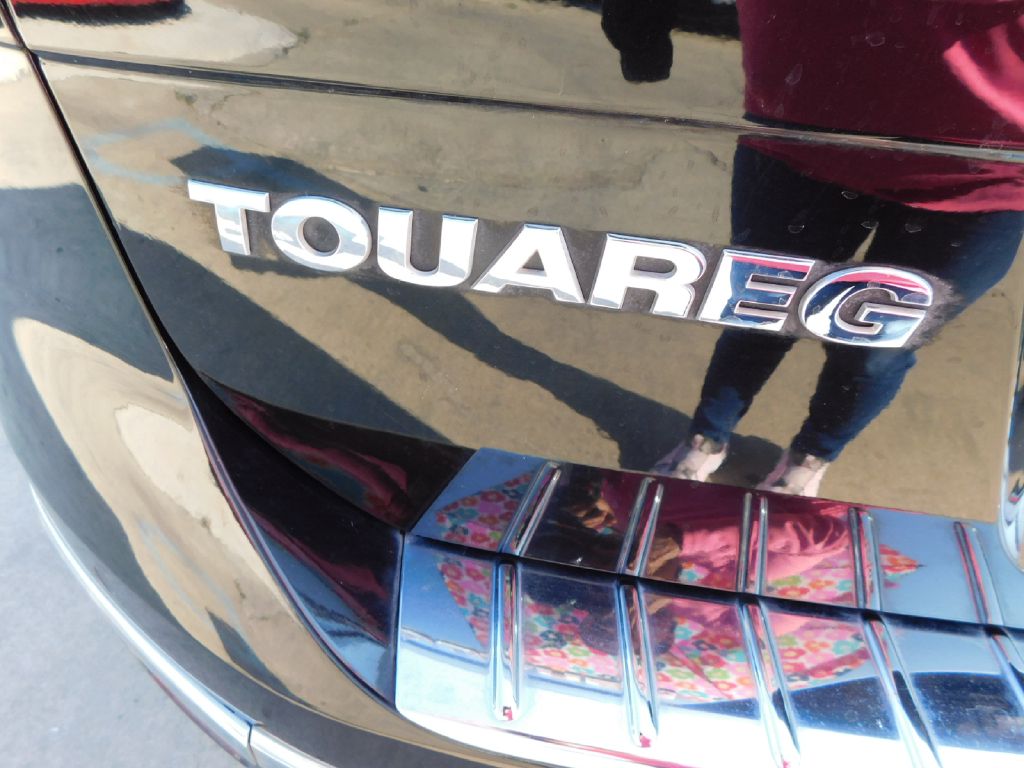 Used Car 2016 Volkswagen Touareg  Sport For Sale Under $15,000 In San Antonio, Texas