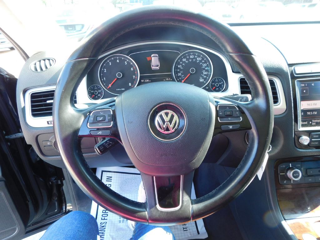 Used Car 2016 Volkswagen Touareg  Sport For Sale Under $15,000 In San Antonio, Texas