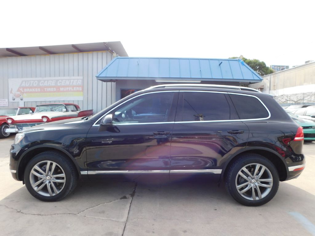 Used Car 2016 Volkswagen Touareg  Sport For Sale Under $15,000 In San Antonio, Texas