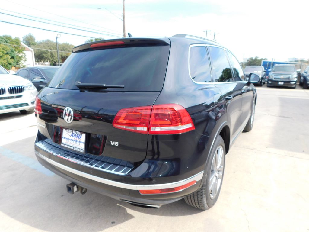 Used Car 2016 Volkswagen Touareg  Sport For Sale Under $15,000 In San Antonio, Texas