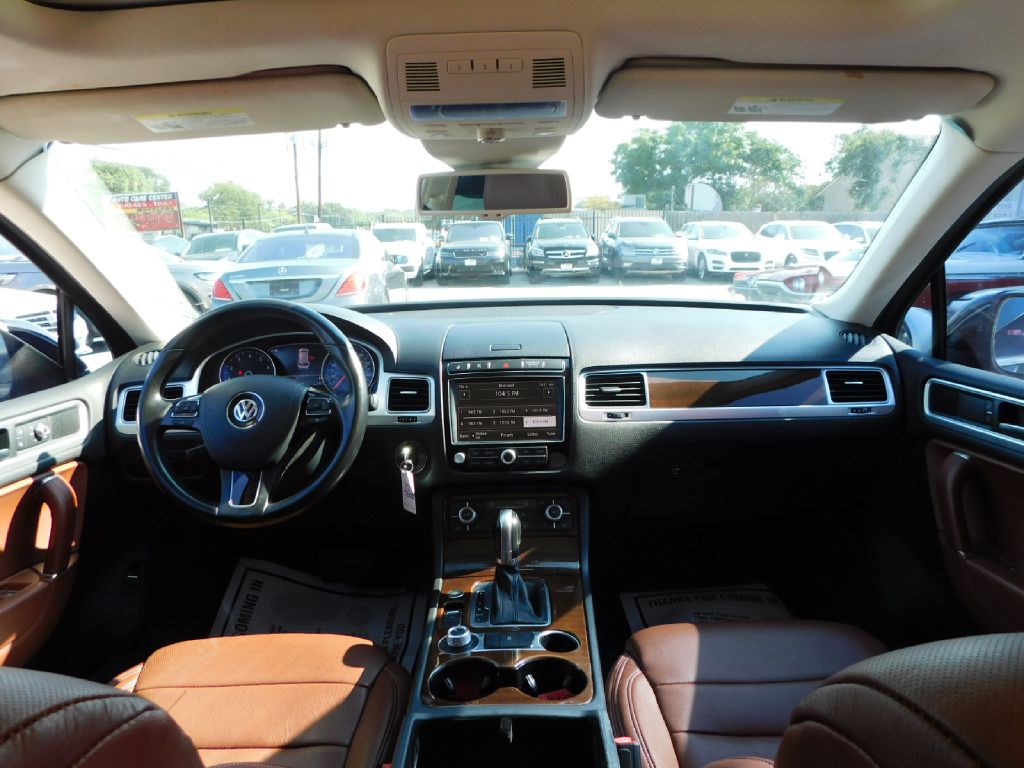 Used Car 2016 Volkswagen Touareg  Sport For Sale Under $15,000 In San Antonio, Texas