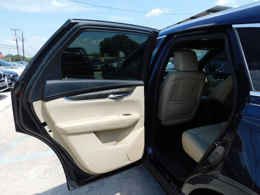 Used Car 2017 Cadillac Xt5  For Sale Under $15,000 In San Antonio, Texas