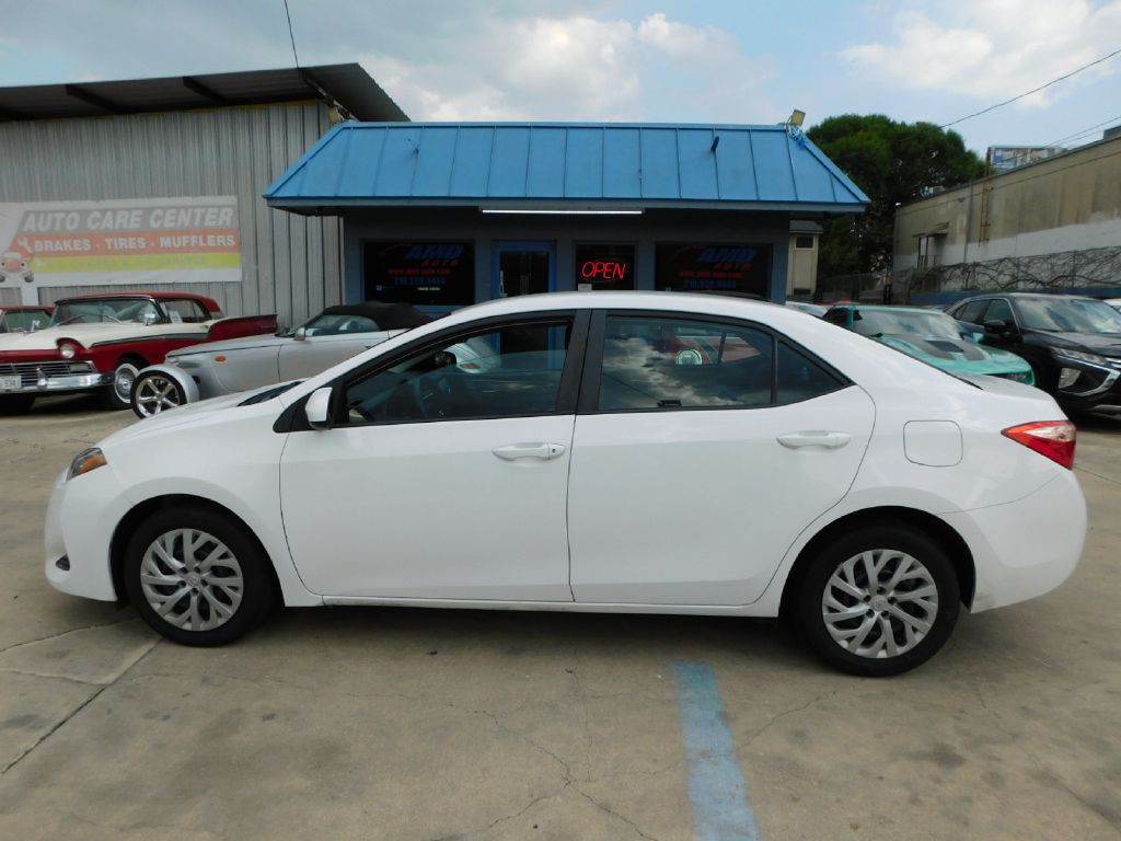 Used Car 2018 Toyota Corolla  Le For Sale In San Antonio, Texas