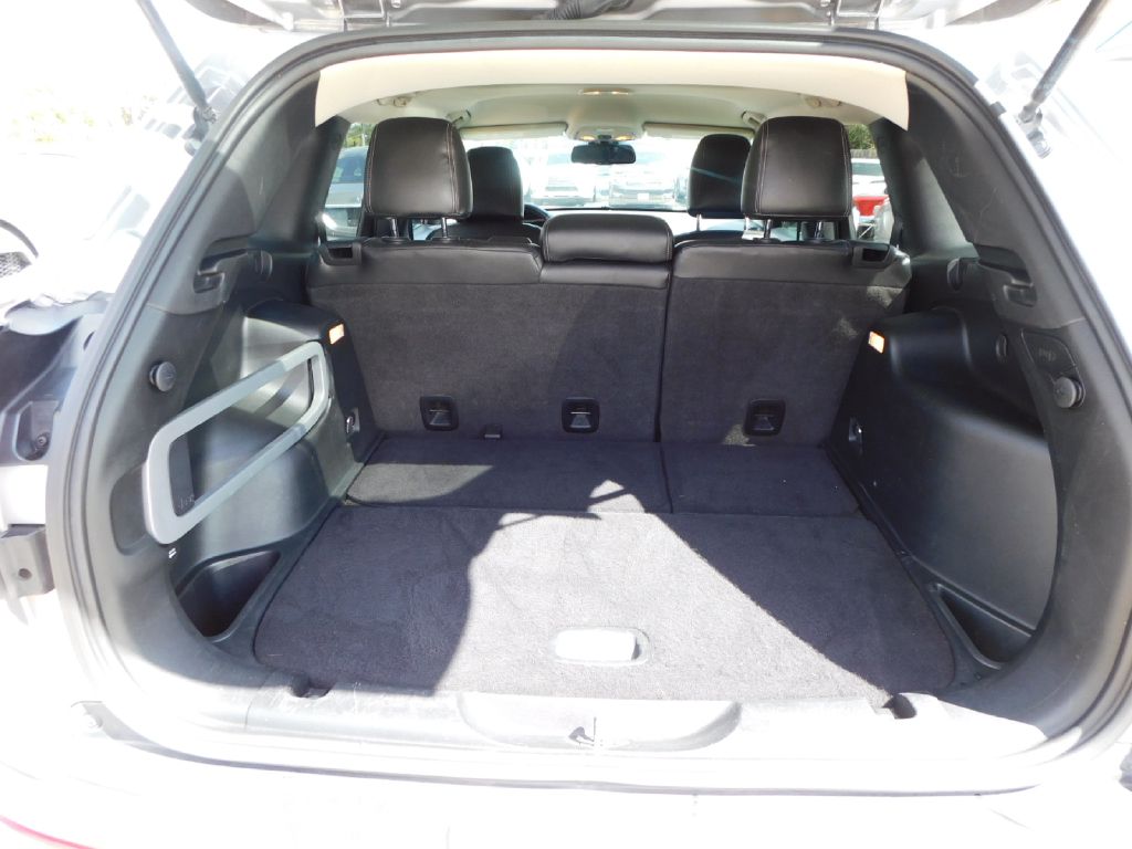 Used Car 2015 Jeep Cherokee  Latitude For Sale Under $10,000 In San Antonio, Texas