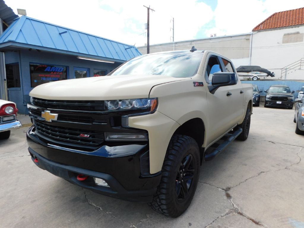 Used Car 2020 Chevrolet Silverado 1500  Lt Trail Boss For Sale Under $25,000 In San Antonio, Texas